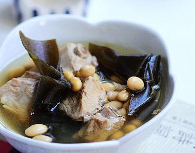 黄豆海带煲排骨
