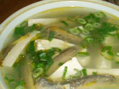 鳅鱼附豆腐汤