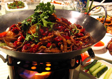 茶树菇干锅鸭