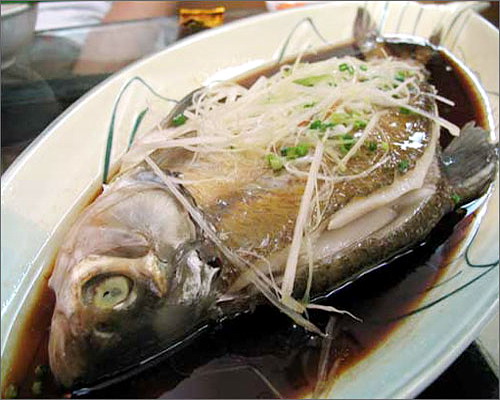 清蒸武昌鱼